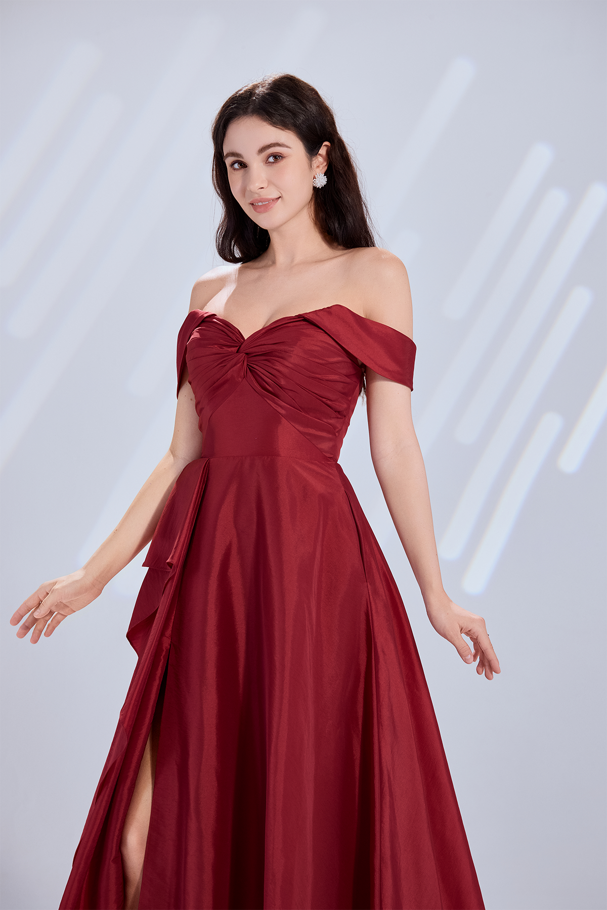 Off-Shoulder Satin Prom Dress with Sweetheart Neckline & Ruffle Accent – TFB6008