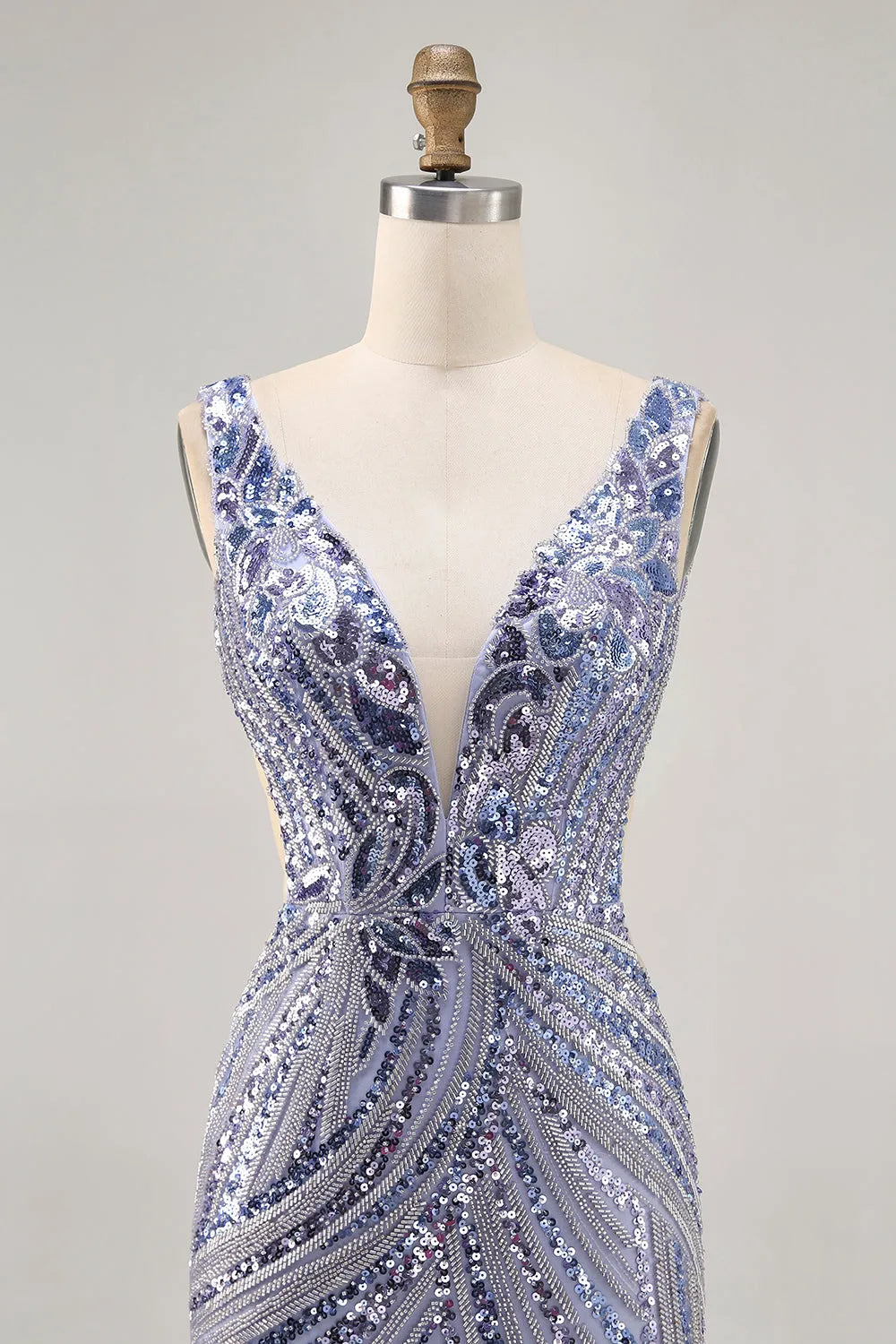 Dusty blue plus-size sequin cocktail dress on mannequin, sleeveless V-neck bodice