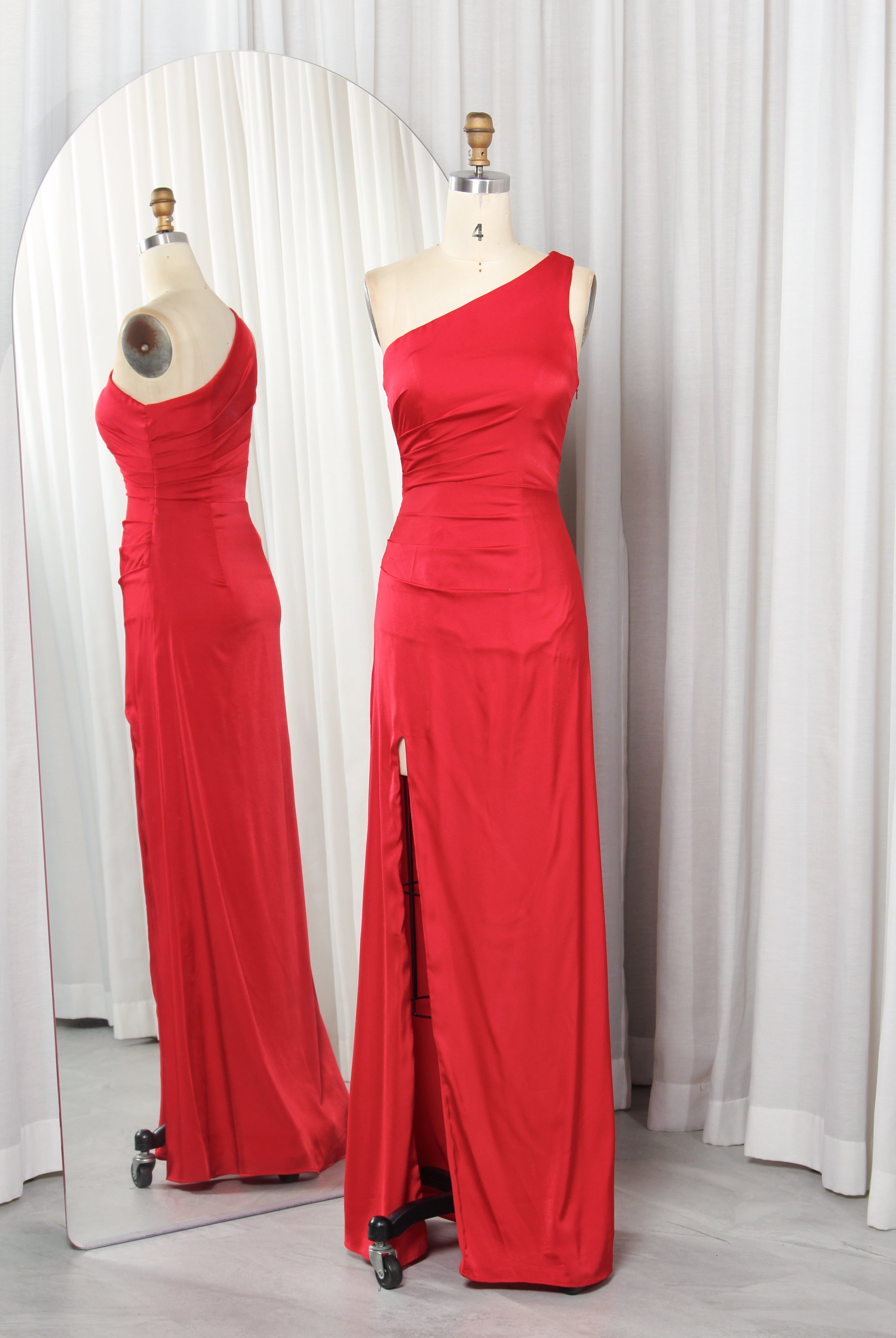 One-Shoulder Satin Prom Dress with Ruched Bodice & Side Slit – TFB6019