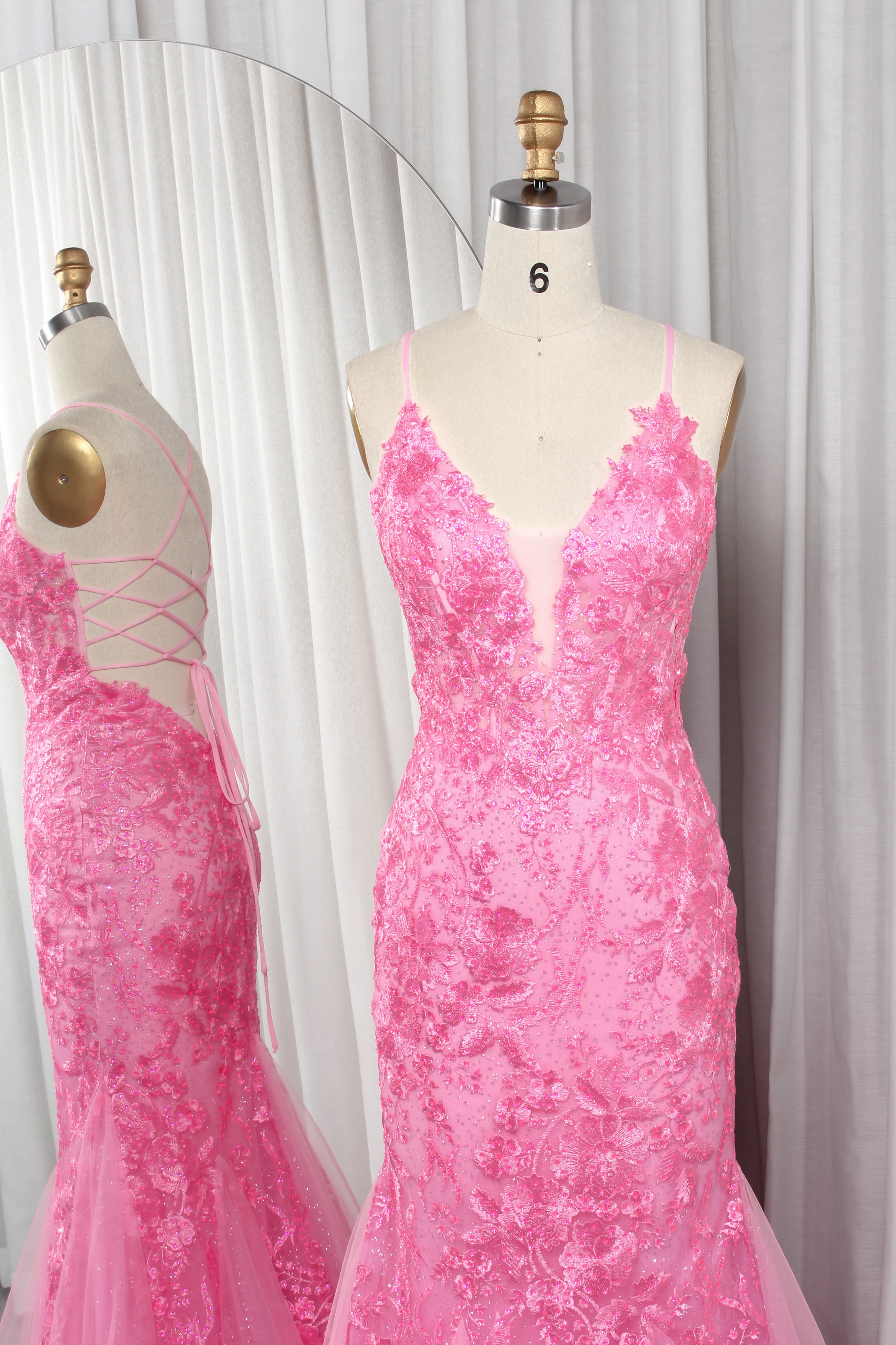Elegant Tulle Mermaid Prom Dress with Spaghetti Straps Lace Bodice and Crisscross Back-TFB 8022