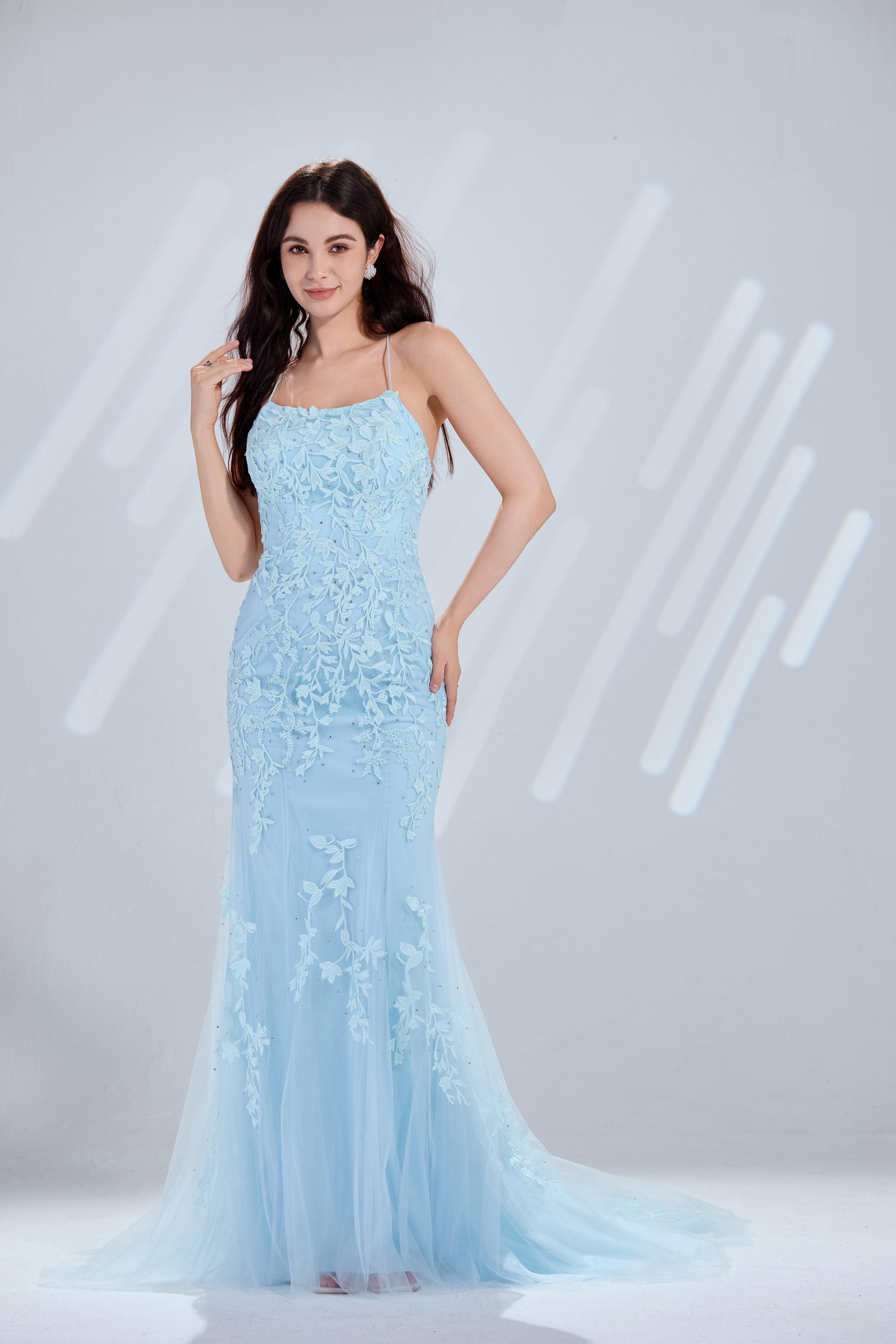 Mermaid Tulle Prom Dress with Lace Embroidery & Spaghetti Straps – TFB6007