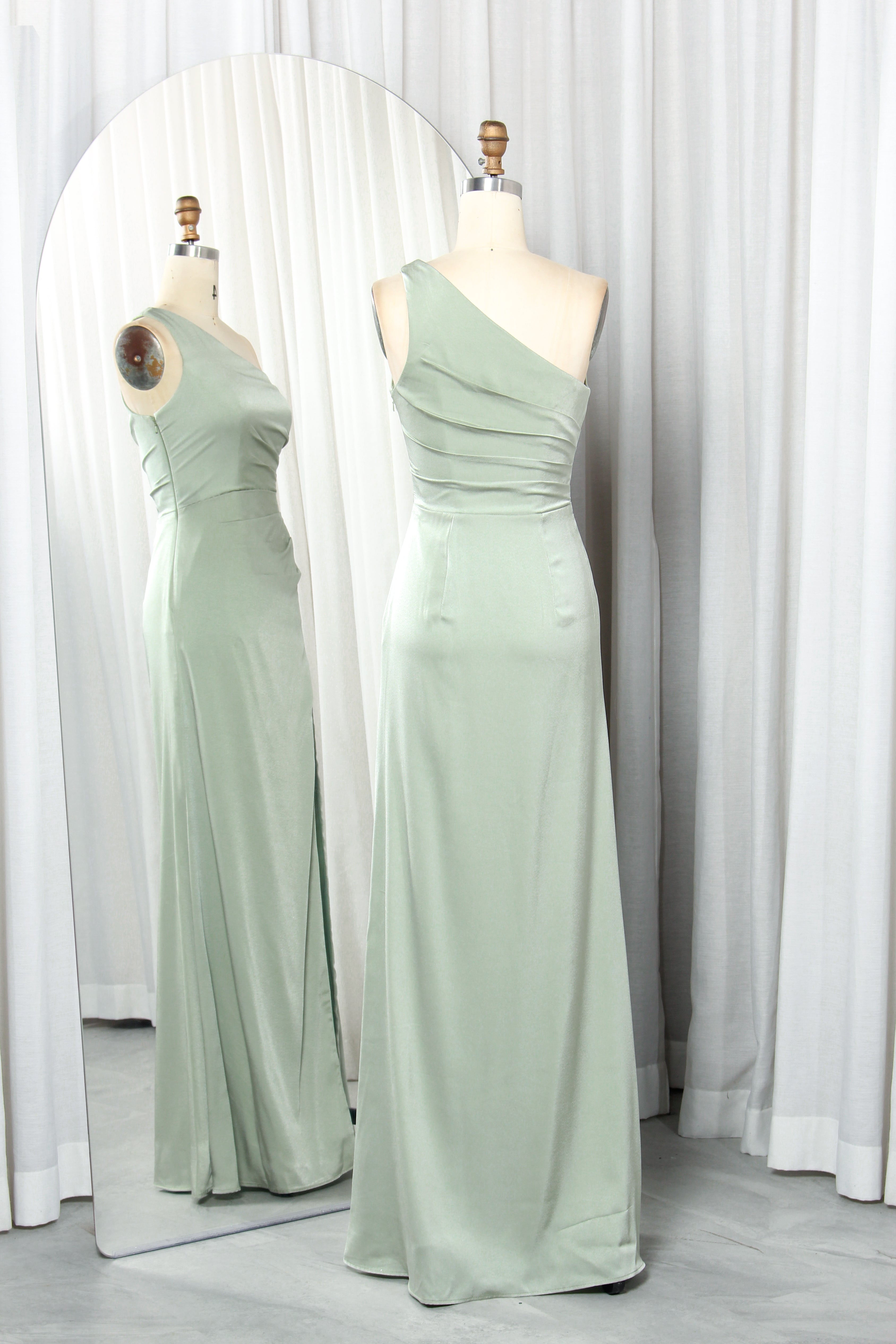 One-Shoulder Satin Prom Dress with Ruched Bodice & Side Slit – TFB6019