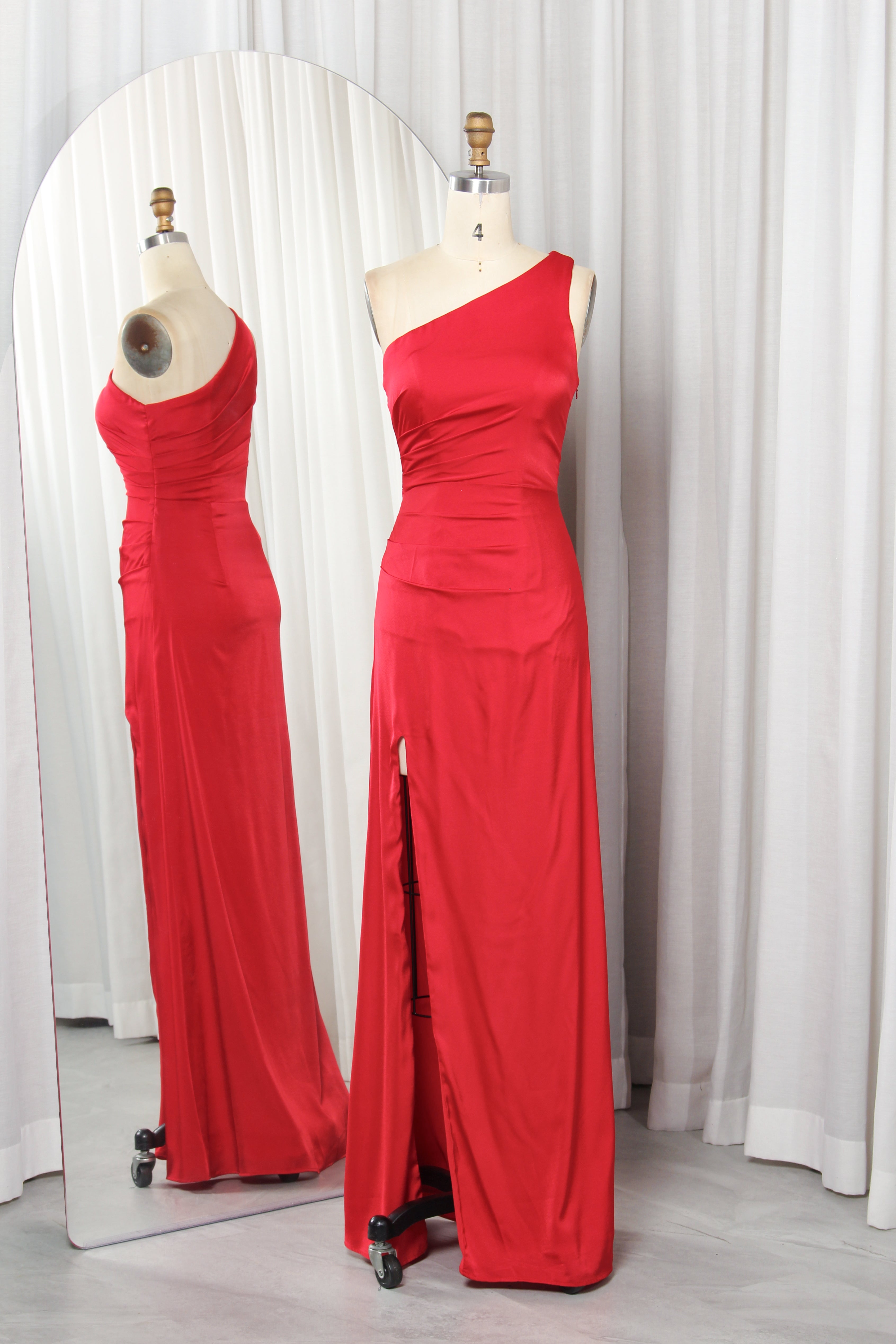 One-Shoulder Satin Prom Dress with Ruched Bodice & Side Slit – TFB6019