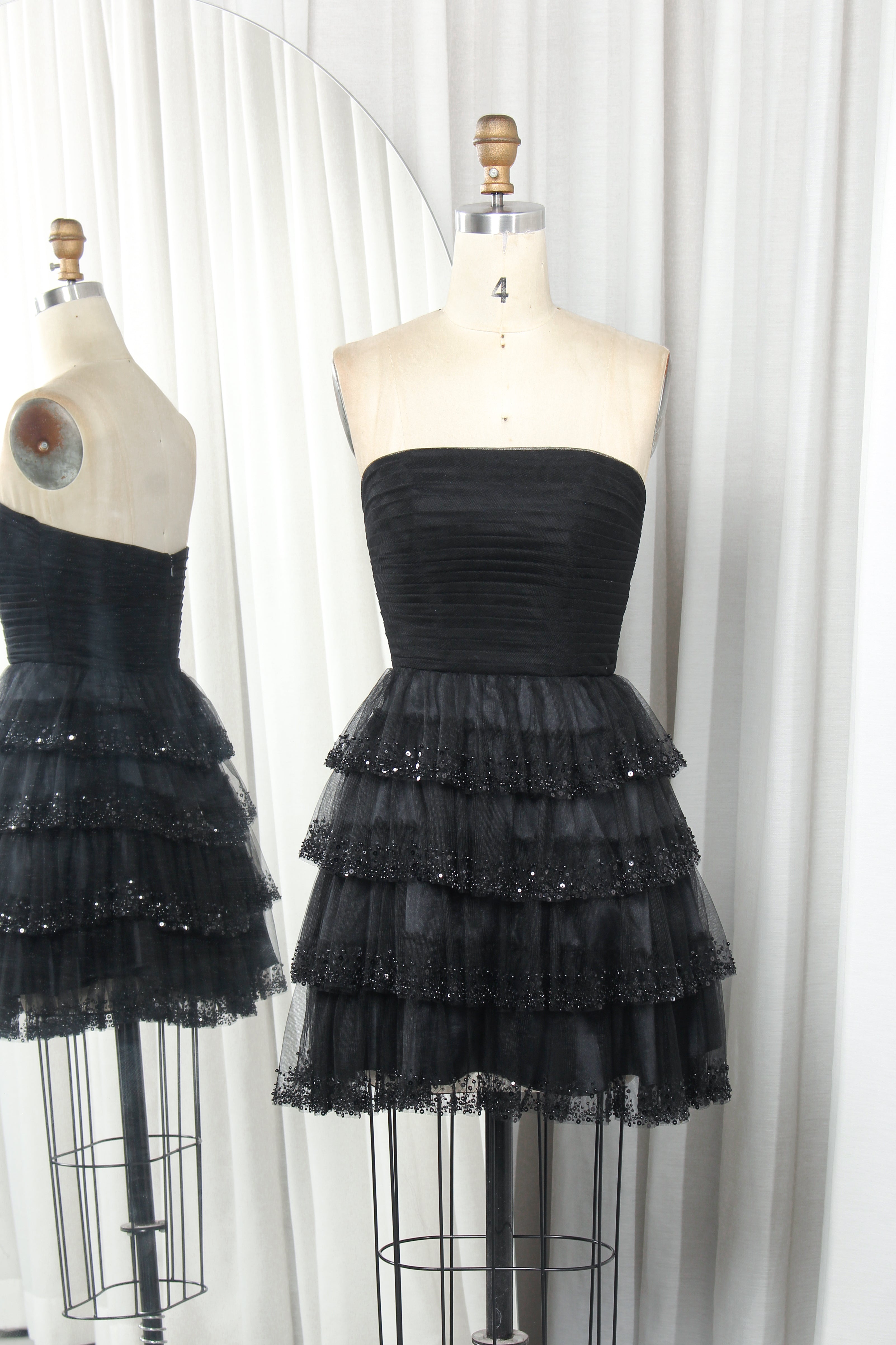 Sweetheart Neckline Tiered Tulle Homecoming Dress with Sequin-TFB5021 Black